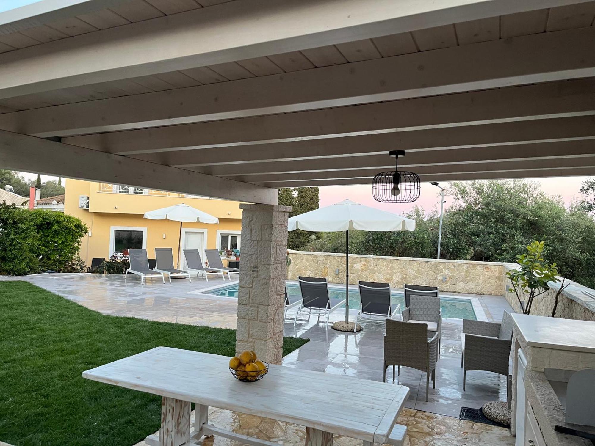 Eoli Corfu Villa *